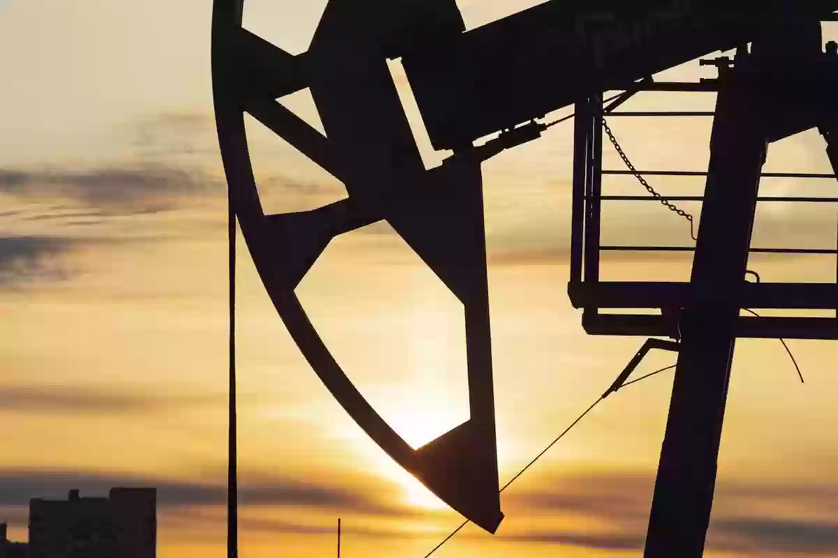 ارتفاع النفط اليوم عالميًا مع مخاوف من الإمدادات